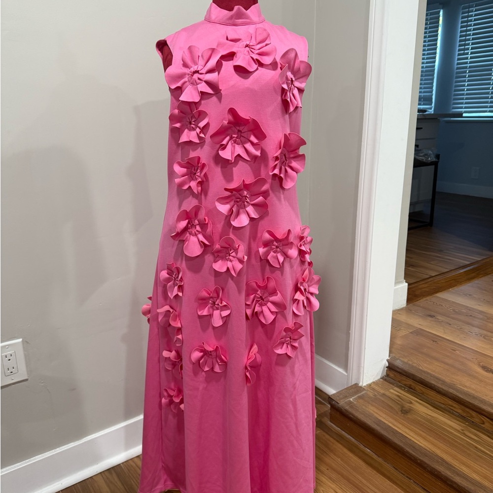 Pink Floral Appliqué Sleeveless Midi Dress